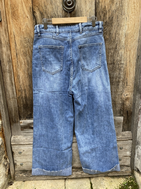 jean-5237-melly-and-co-large-3-4-1