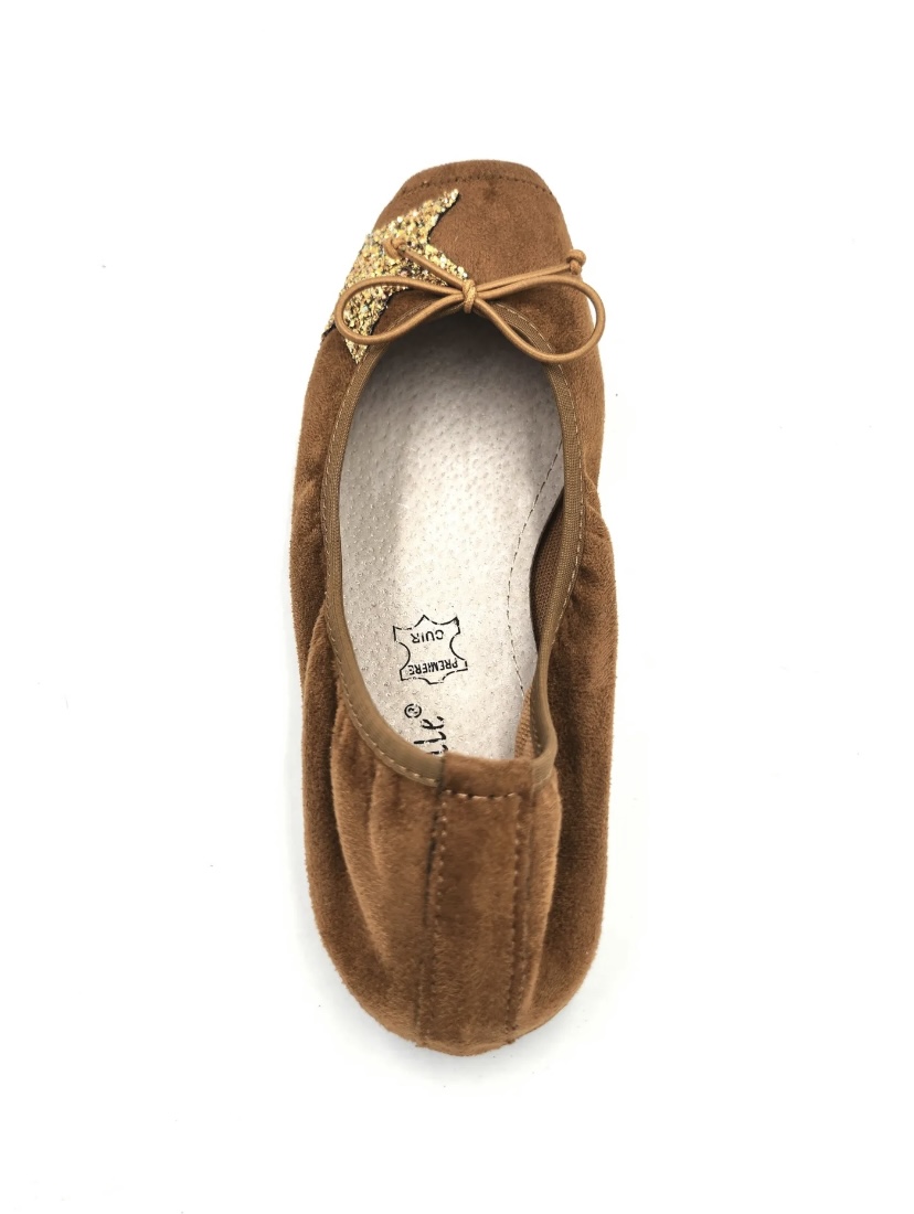 ballerines-avec-etoile-camel-2