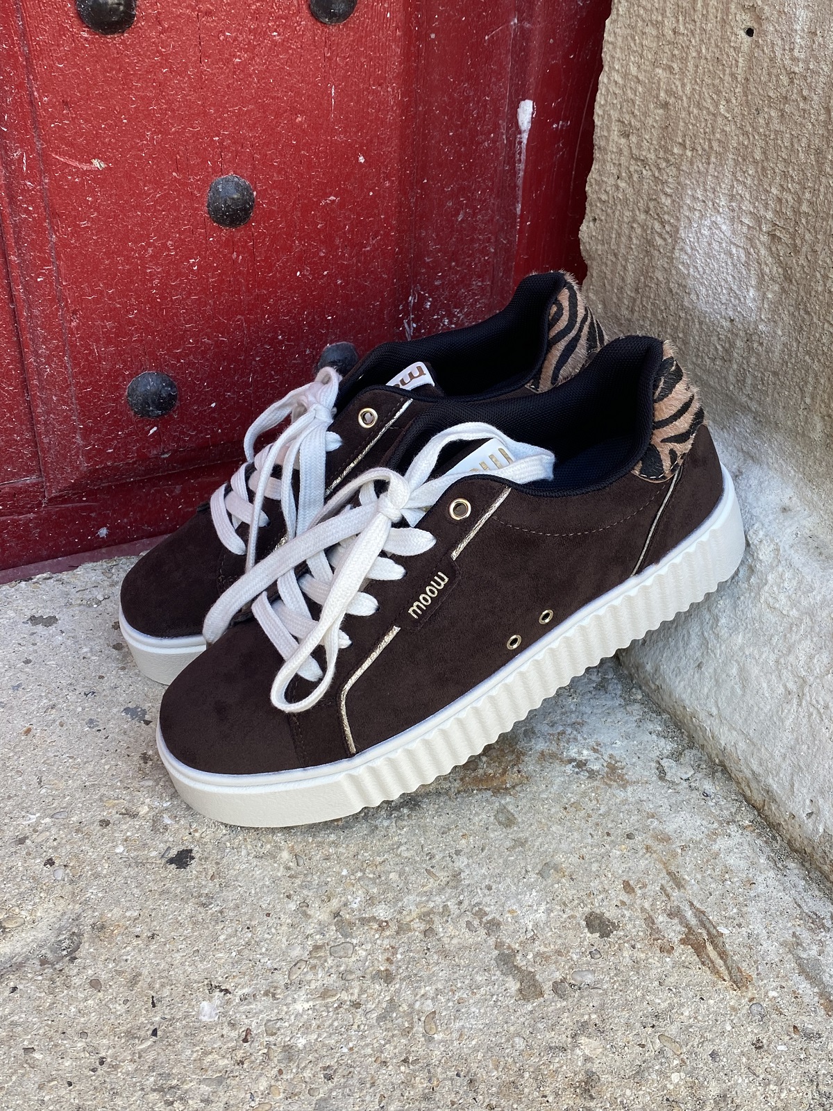 BASKETS VANESSA A LACETS CHOCOLAT - MOOW 6