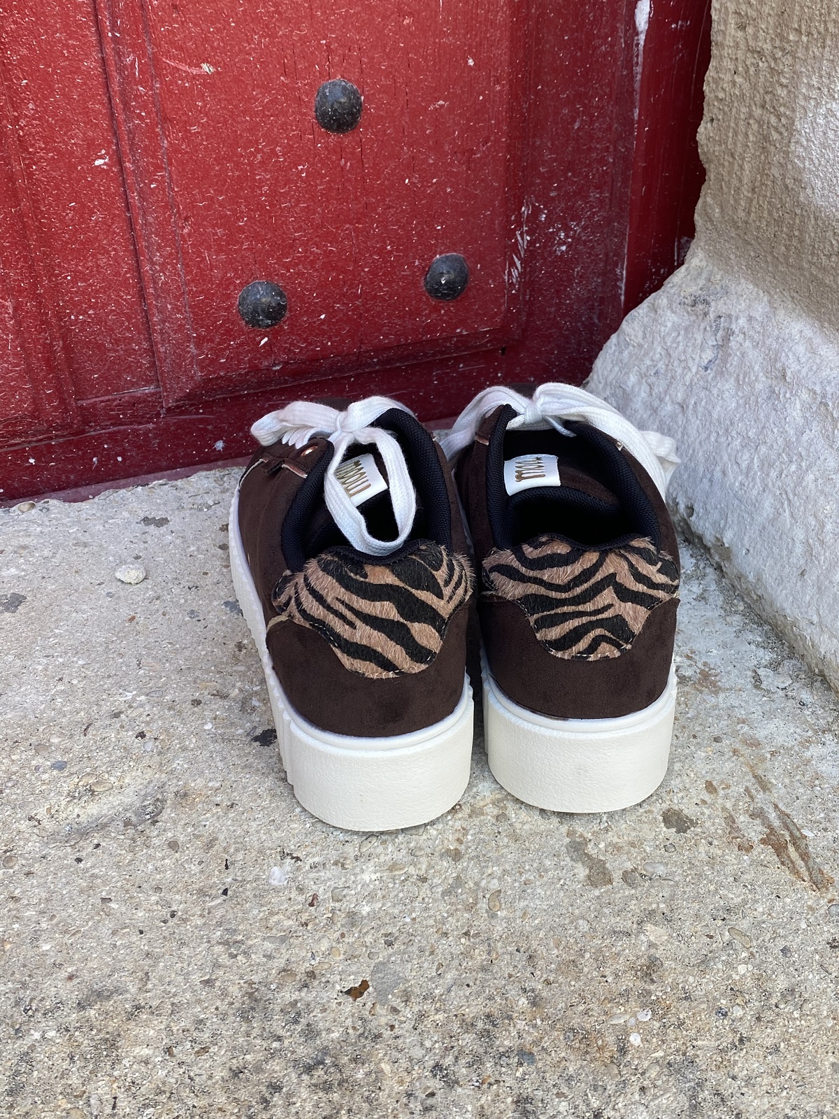 BASKETS VANESSA A LACETS CHOCOLAT - MOOW 5