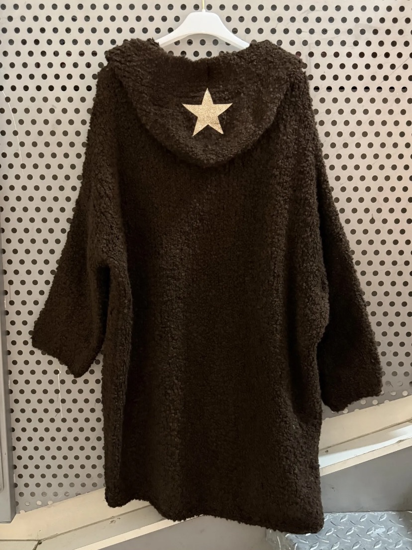 maxi-gilet-etoile-capuche-chocolat-april-vintage