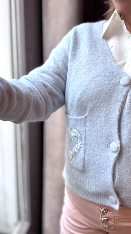 gilet-poches-coeurs-bleu