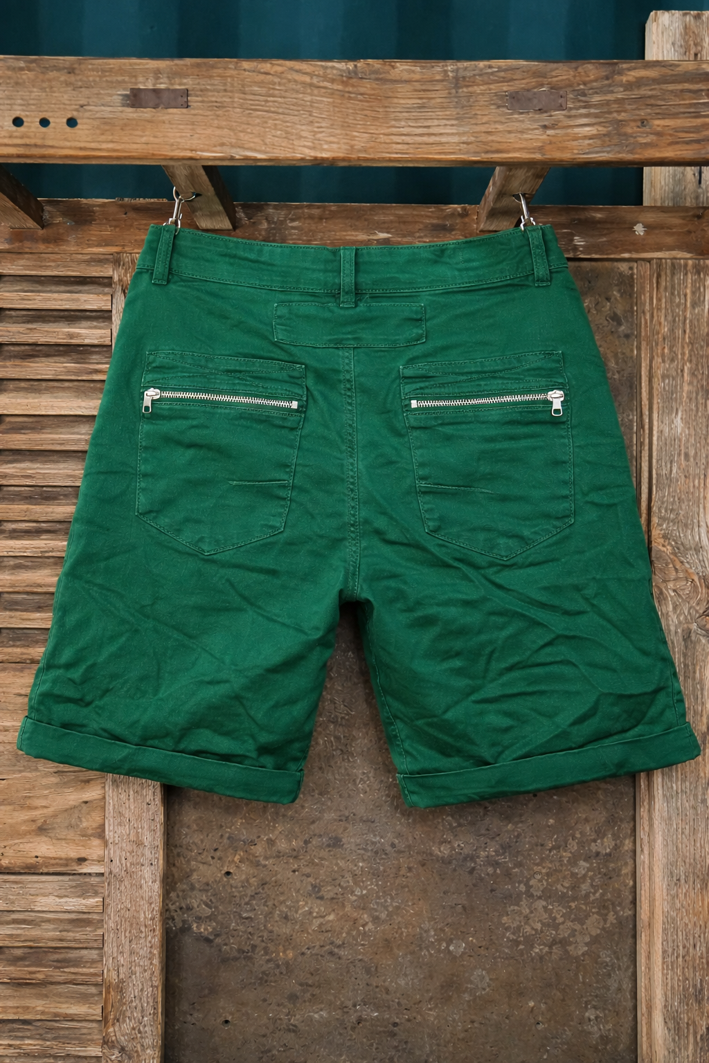 short 6001 melly and co gucci 4