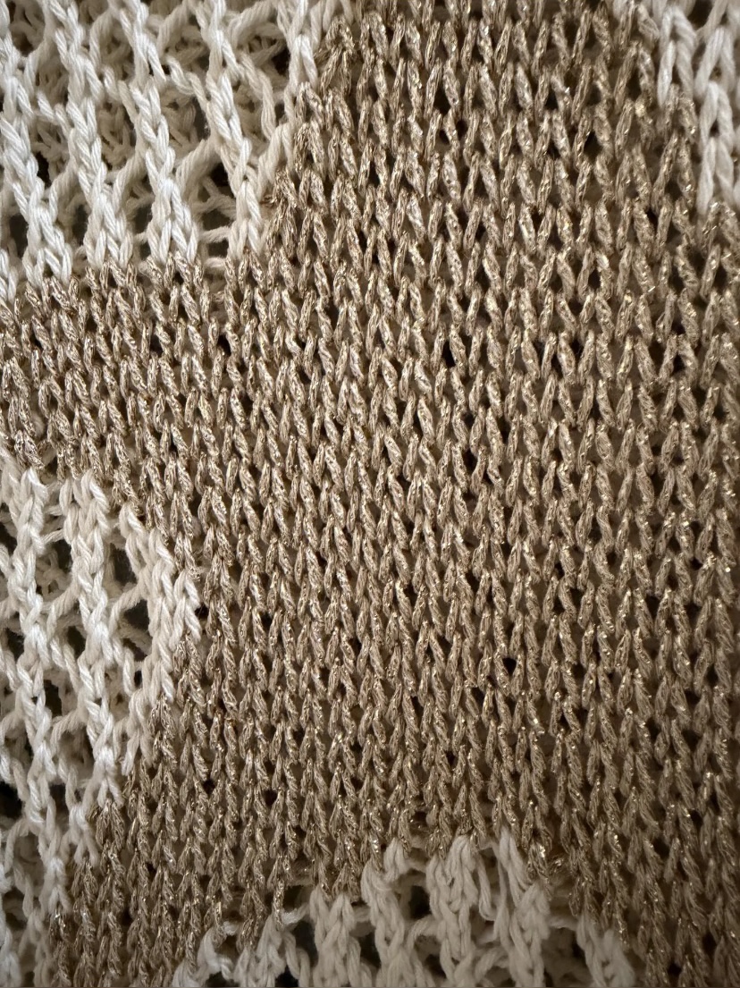 pull-crochet-etoile-doree-lurex-april-vintage-3