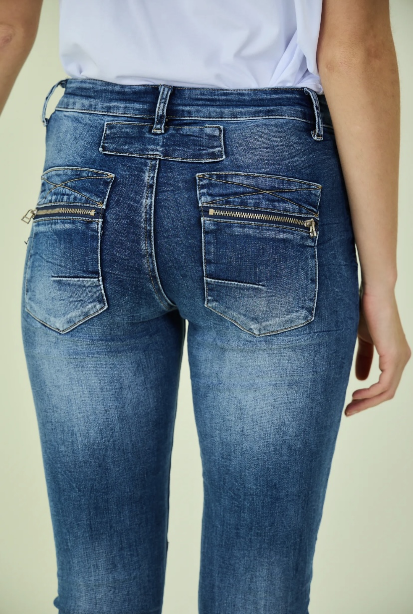 jean-7007-melly-and-co 9