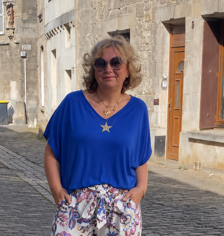 T-SHIRT OVERSIZE ETOILE BLEU ROI 1