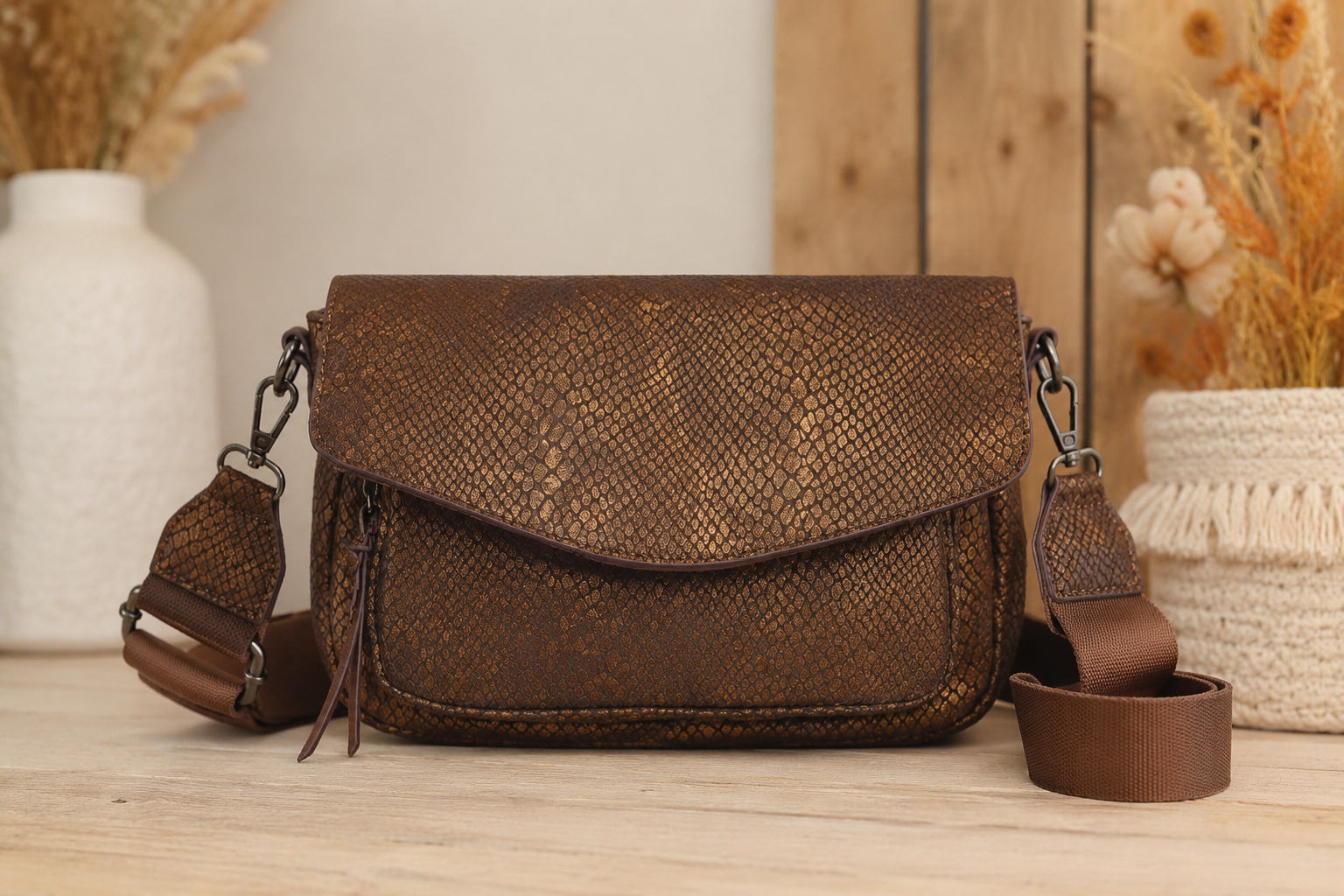SAC CAMERA BRONZE 1