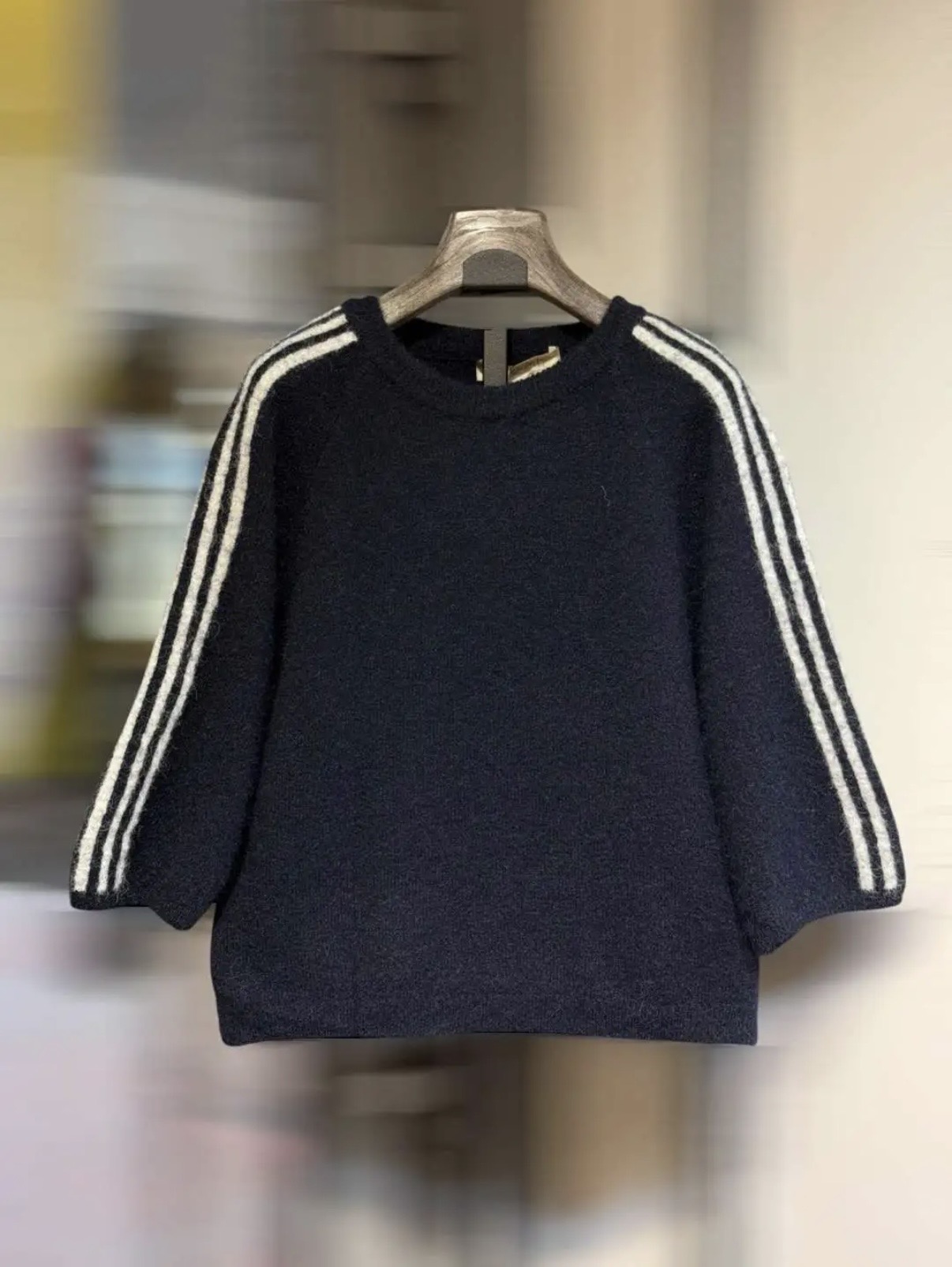 PULL ETOILE MARINE ET ECRU 1