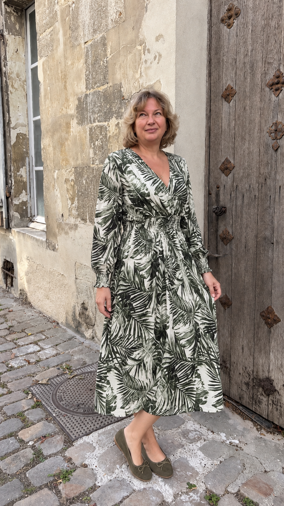 ROBE MAGIQUE KAKI