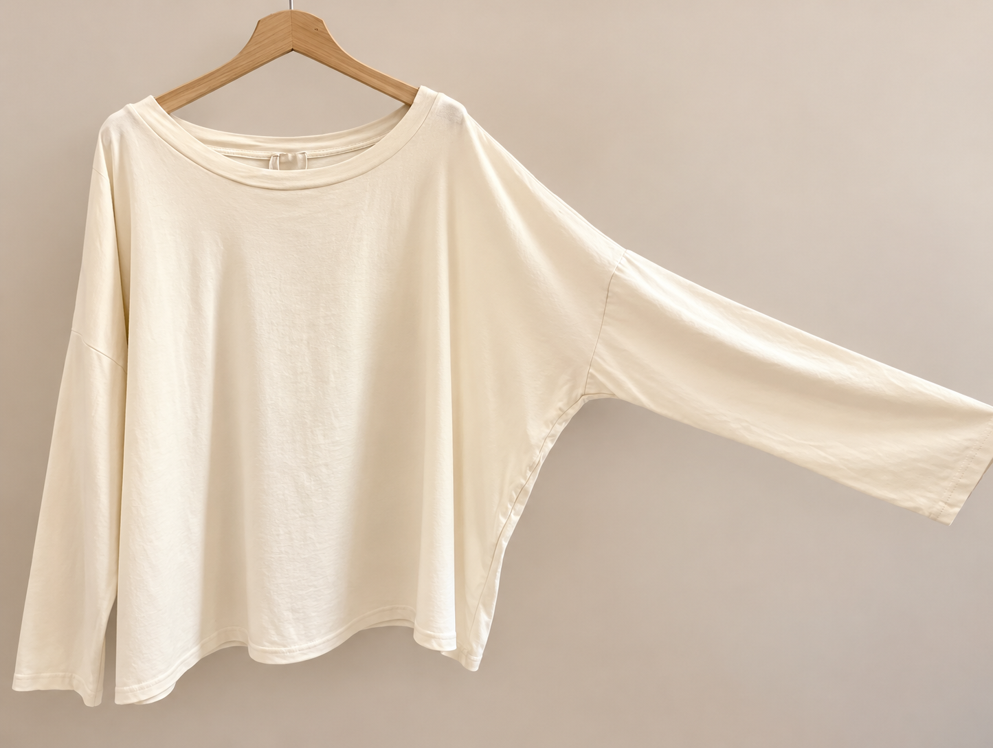 T-SHIRT CREME MANCHES LONGUES APRIL VINTAGE 1