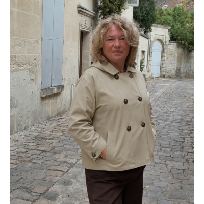 VESTE BEIGE A CAPUCHE GRANDE TAILLE