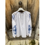 chemise-broderie-blanc-et-bleu-1