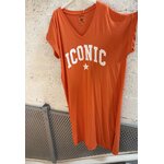 robe-maxi-t-shirt-iconic-orange-april-vintage