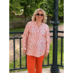 blouse-grande-taille-imprime-orange-et-blanc-1