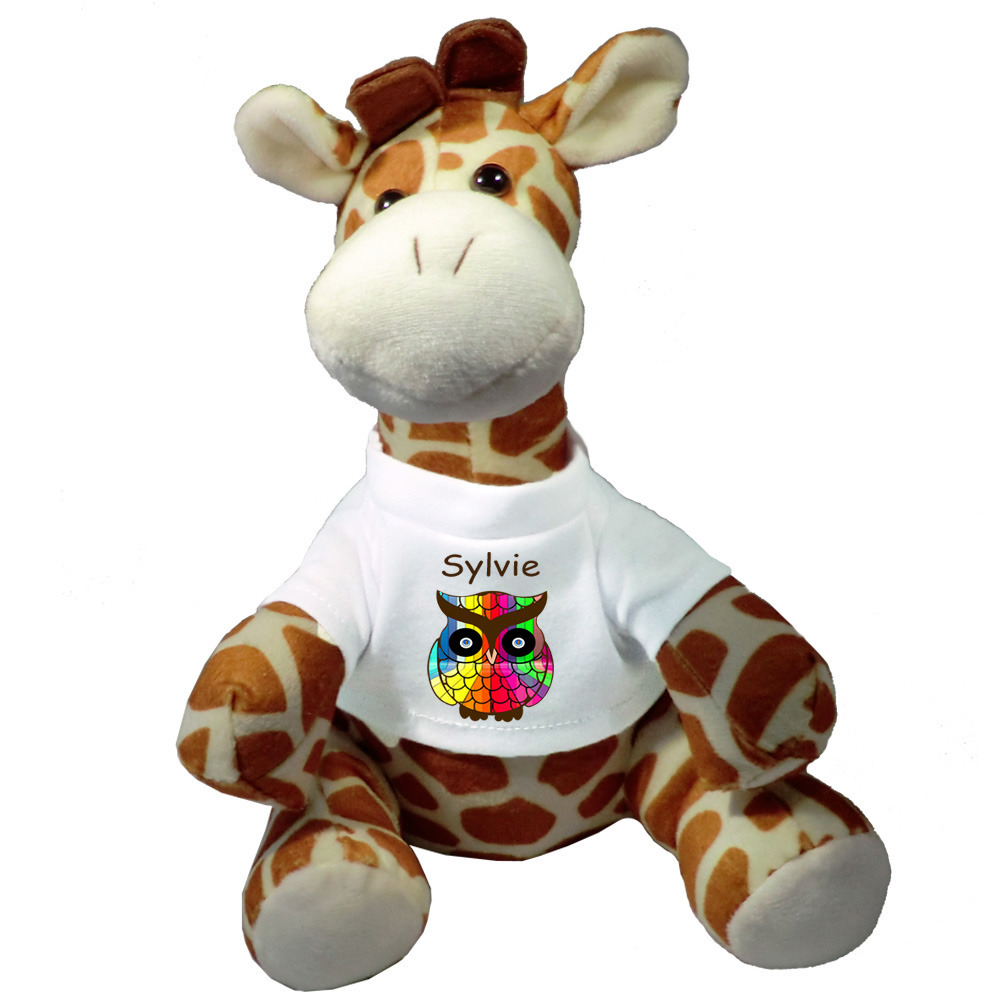 Peluche Girafe avec un Tee shirt chouette couleur Prénom Exemple Sylvie
