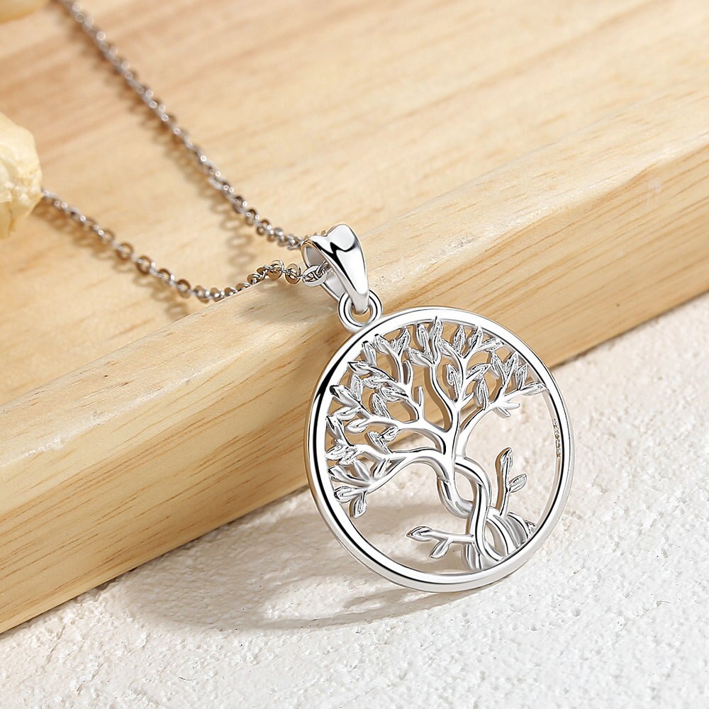 Collier de l'arbre de vie en argent sterling pour les femmes