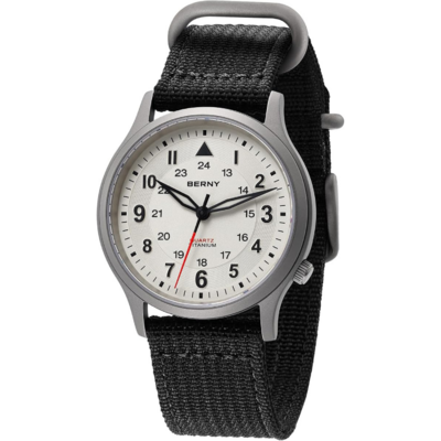 Montre field BERNY T2596M en titane avec cadran militaire