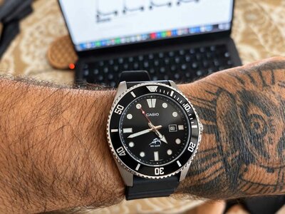 Casio MDV106 Marlin portée au poignet
