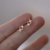 DOOLY - Boucles d'oreilles en argent sterling japonais avec incrustation de cristal d'étoile à quatre pointes
