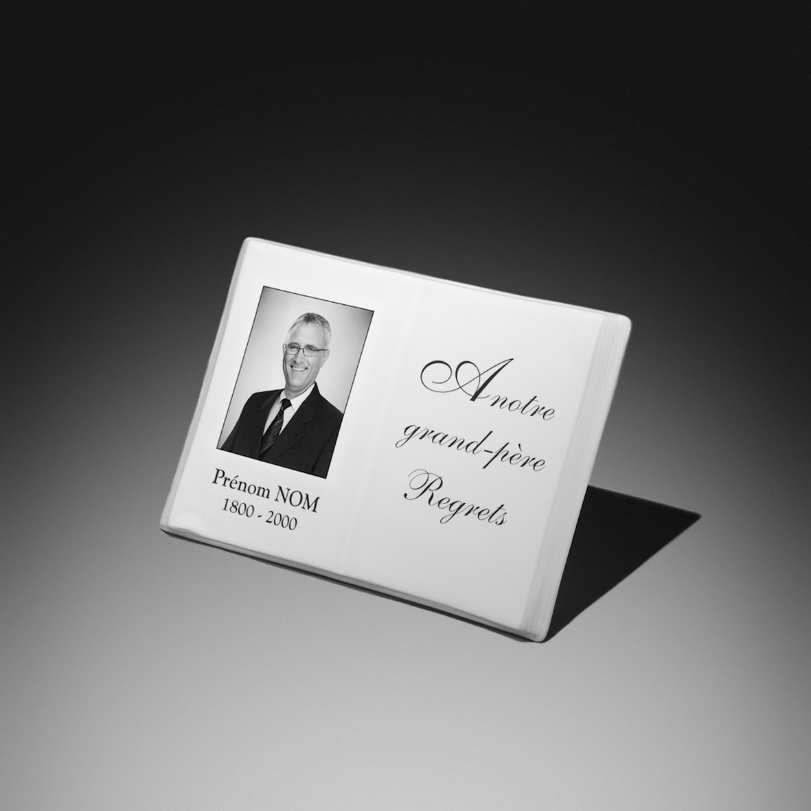 plaque funéraire avec photo