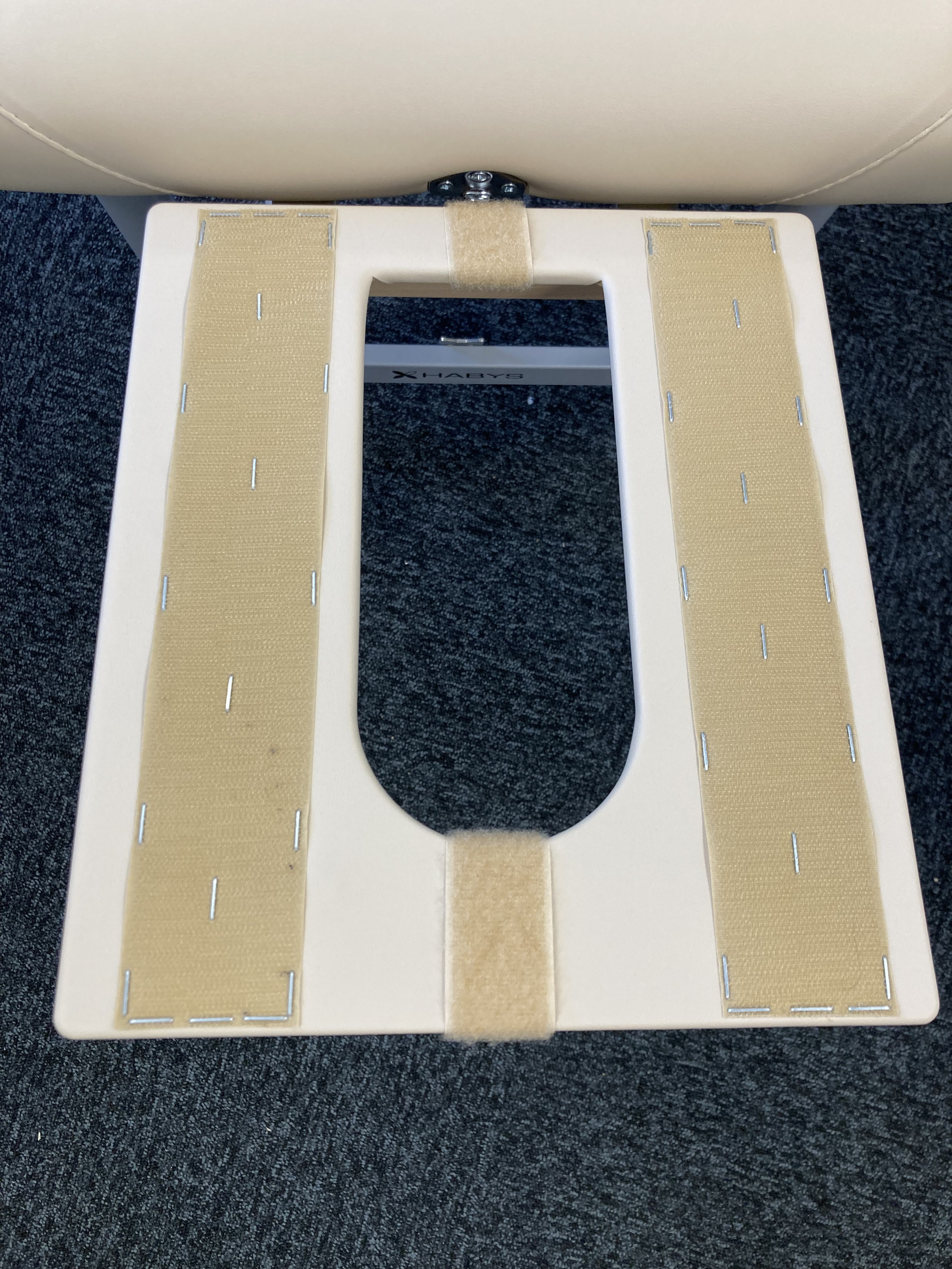 tablelya table de massage chiropraxie portable beige Chiro-Ultralux-19 têtière acier 1 -1462_2 habys