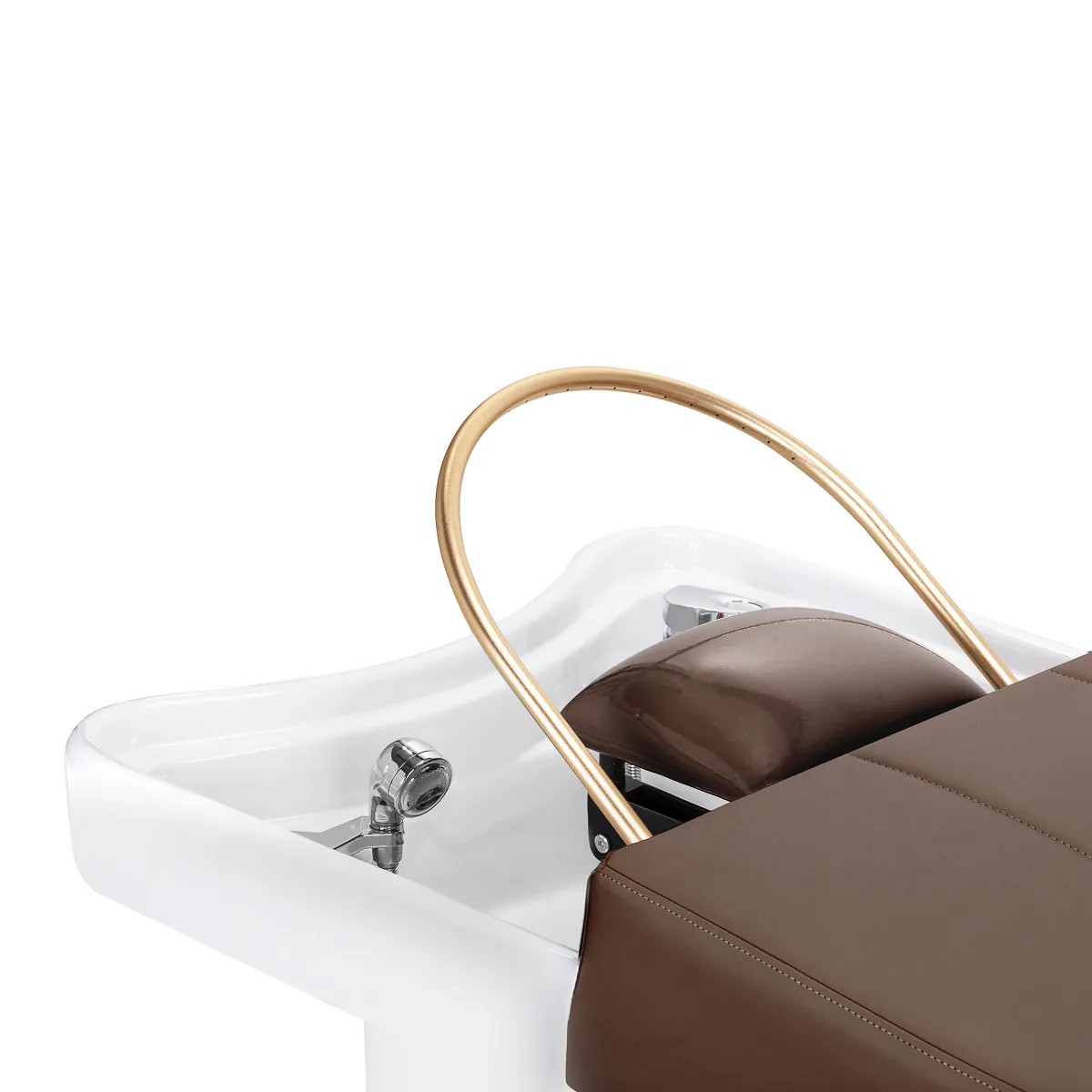 head spa arche douche dorée inclinée au-dessus du lavabo tablelya