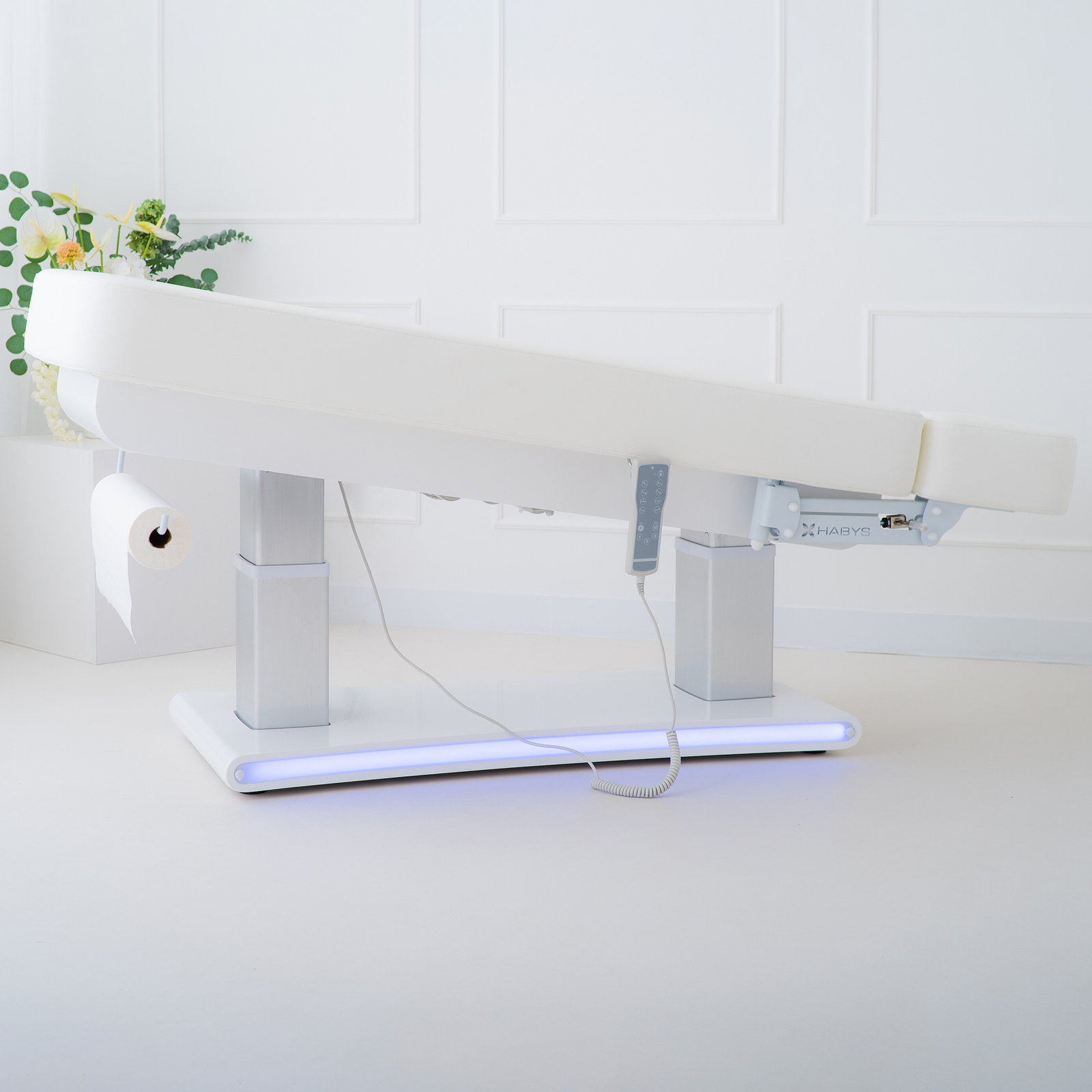 table-soins-prestia-vue-laterale-tablelya