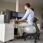chaise ergonomique avec ballon couleur grise tonic chair originale homme bureau.jpg
