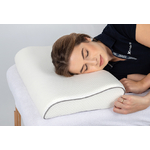 tablelya oreiller-orthopedique-coussin-ergonomique-memoire-forme-arthrose-coussin-cervical 55x45x9-11-cm-1606_1 femme allongée sur le coté