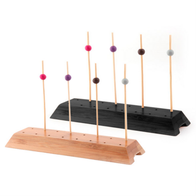 plateau-en-bambou-noir-20x6-cm-pour-16-piques-prosaveurs