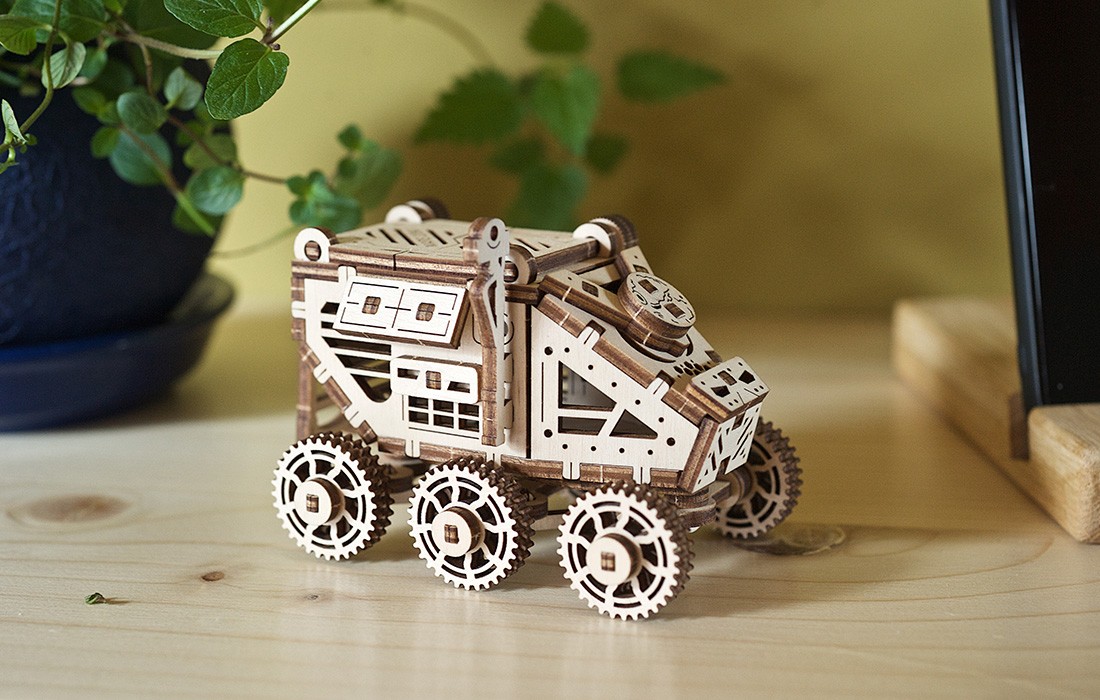 Ugears-Mars-Buggy-model-14-max-1100