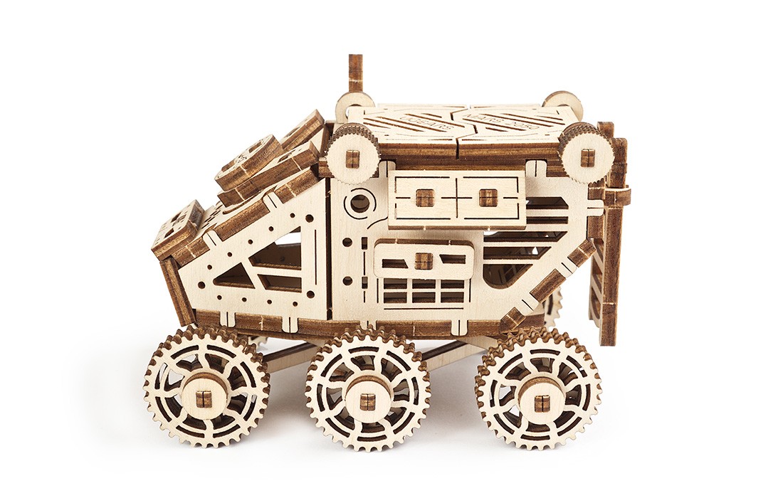 Ugears-Mars-Buggy-model-1-max-1100