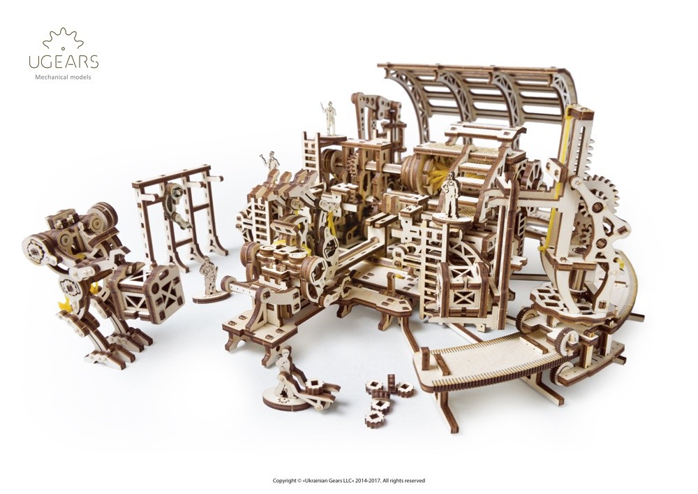 Ugears Robot Factory DSC0139 hi-res-max-1100