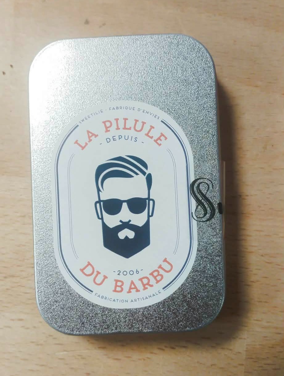 Bonbons Pilules du Barbu motif au choix