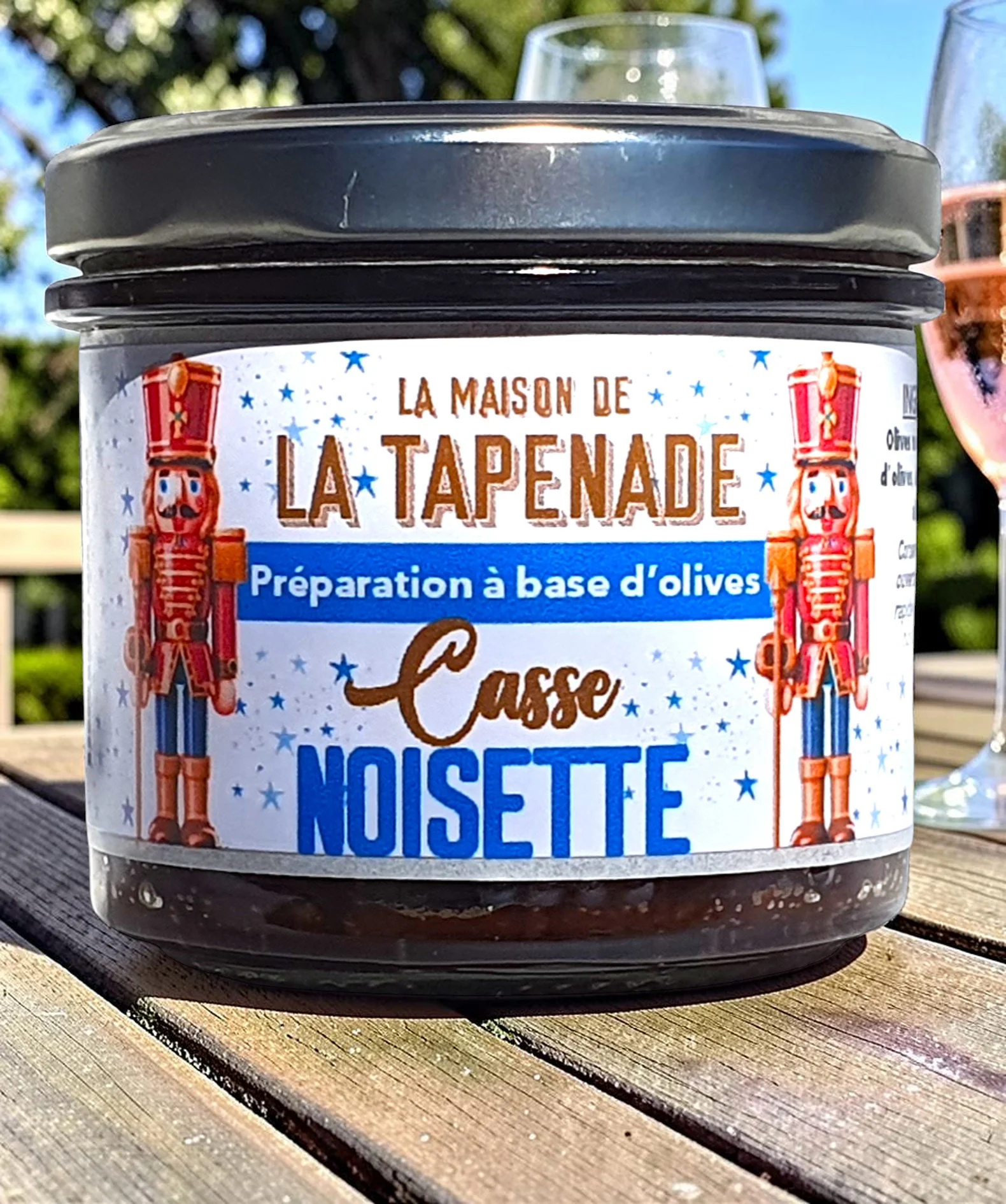 Pot de tapenade Casse-Noisette aux olives noires, noisettes et miel, 100 g