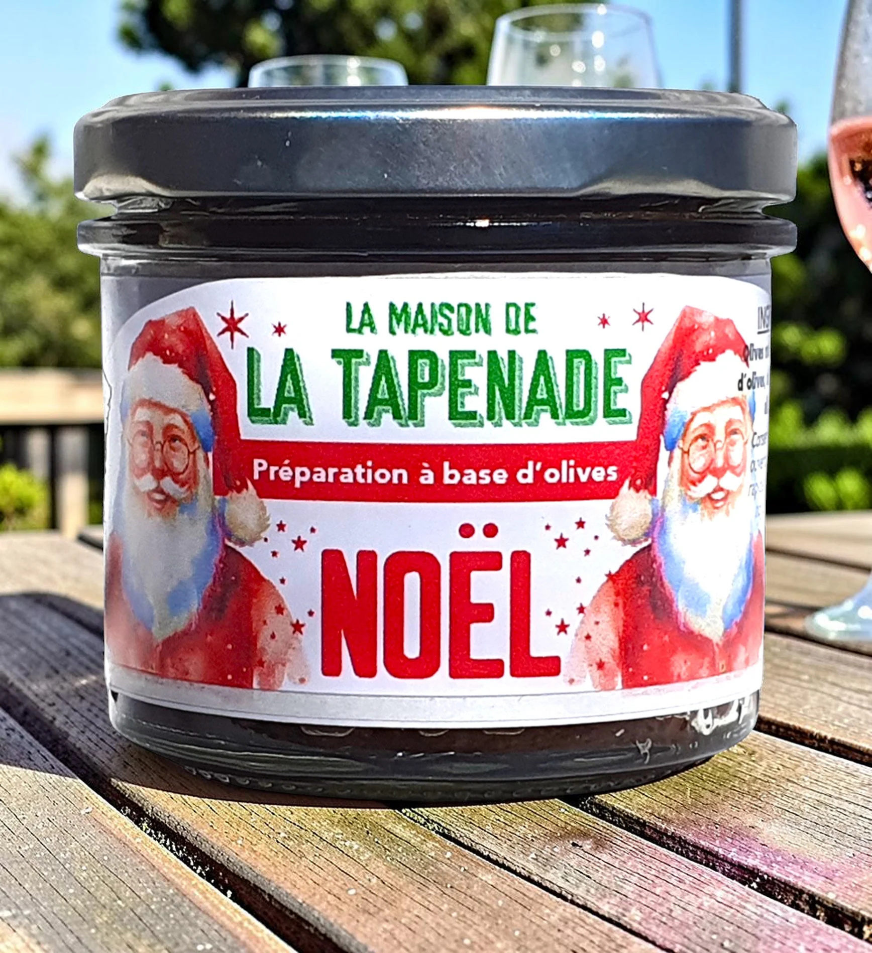 Pot de tapenade Père Noël aux olives noires et fruits secs, 100 g