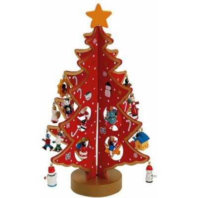 Sapin de Noël en bois vert avec divers jolis cintres