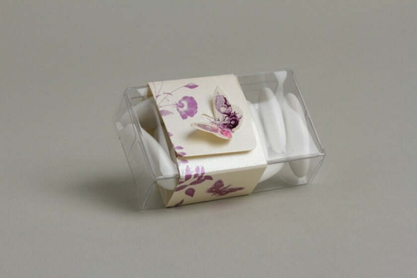 boites-a-dragees-avec-etui-papillon-lilas-132