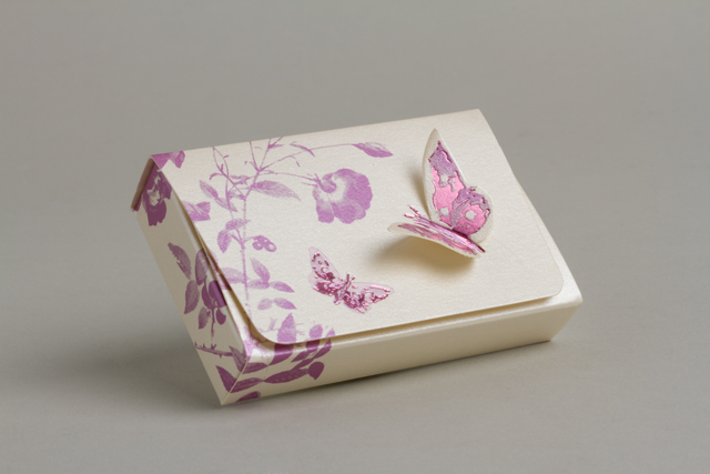 Lot de 3 boites à dragées forme Zelda papillon écru et lilas