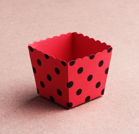 cônes à dragées coccinelle