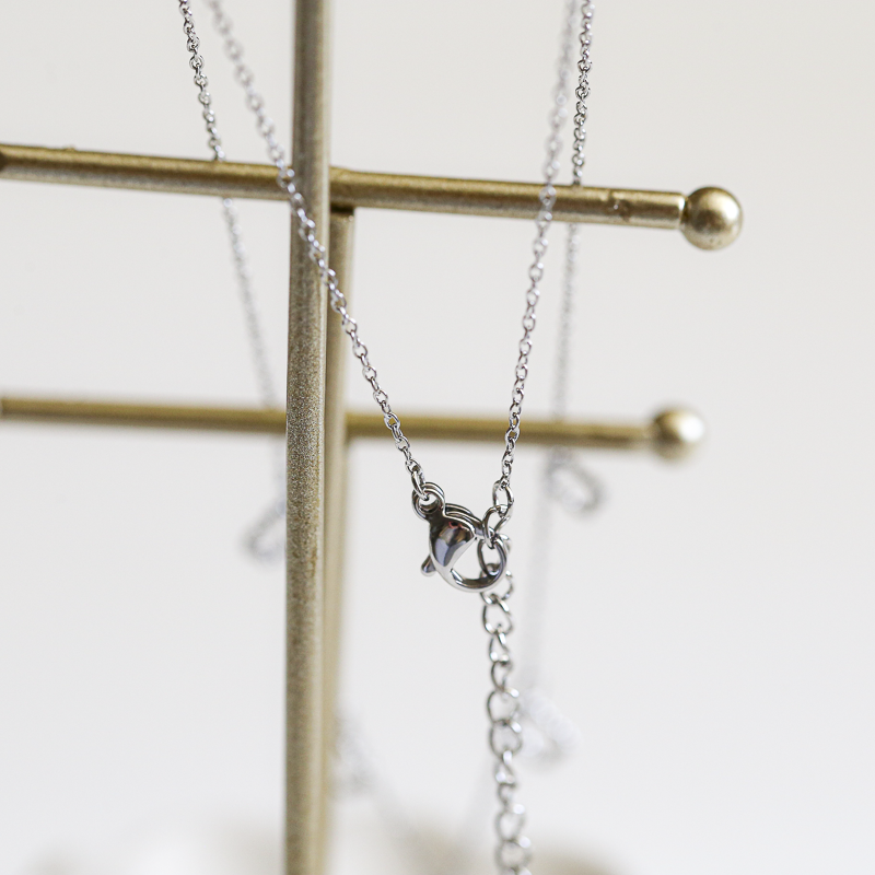 collier-argent-agathe-arriere