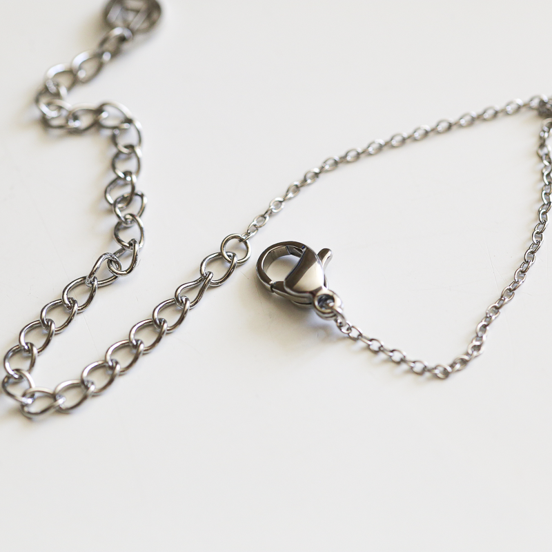 collier-argent-nagini-arriere