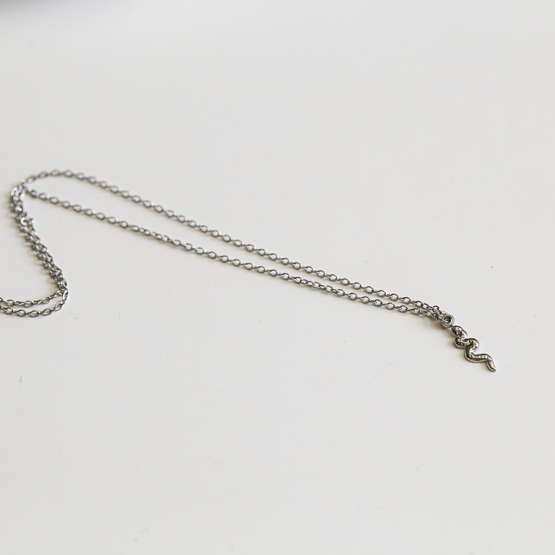 collier-argent-nagini-2