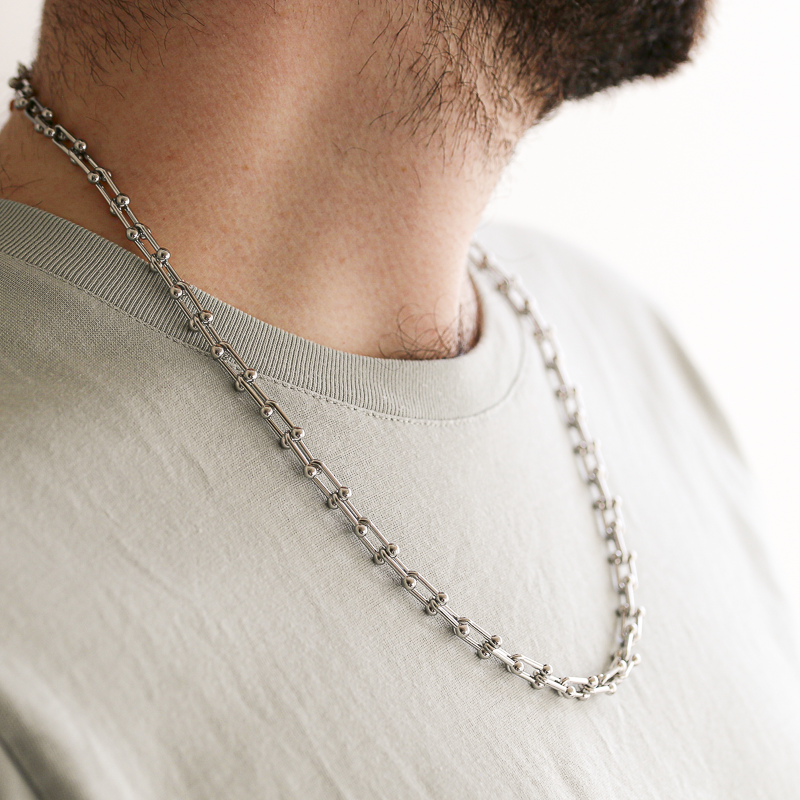 collier-homme-argent-clement-porte-2