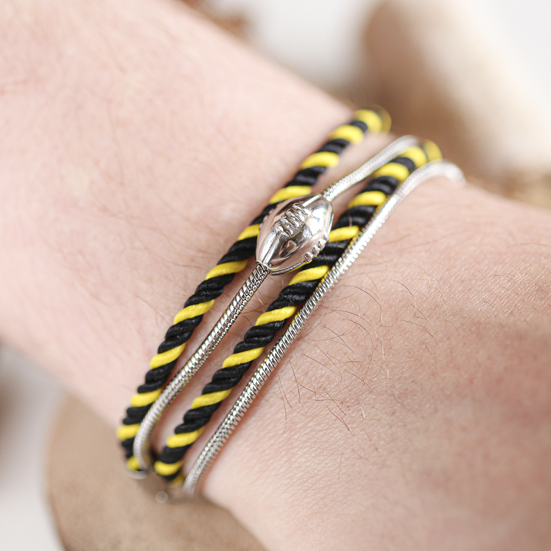 valentin-argent-mixte-noir-jaune-rugby-porte-2