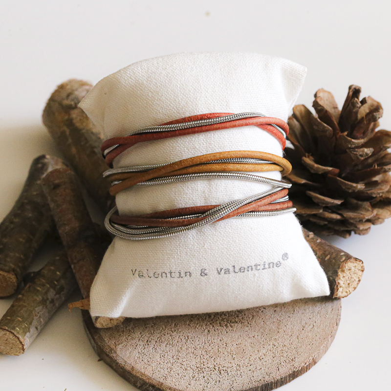 valentin-argent-cuir-groupe-coussin