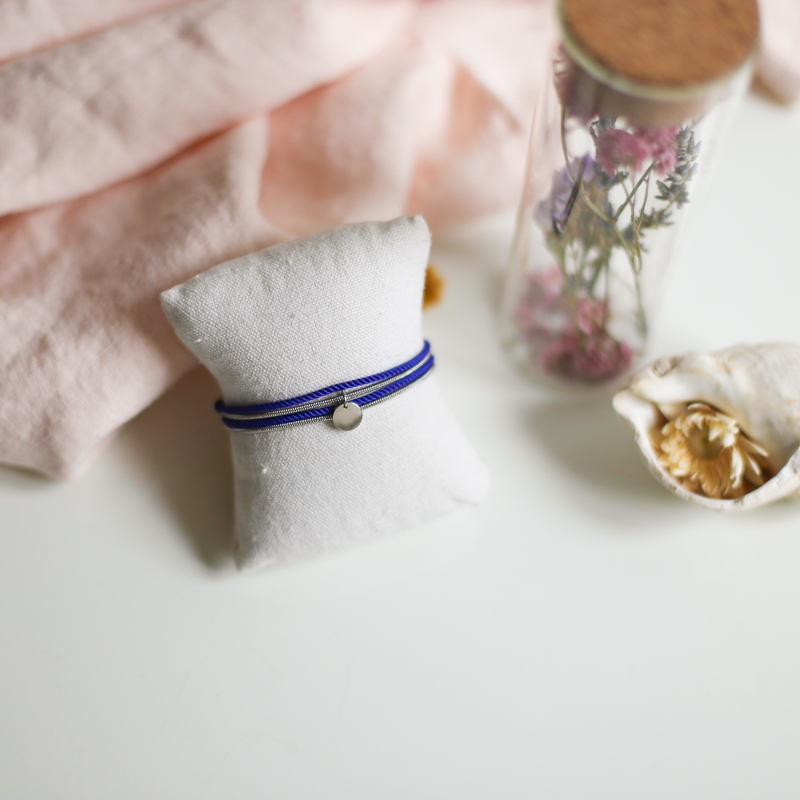 bracelet-collier-acier-argent-valentine-majorelle-coussin