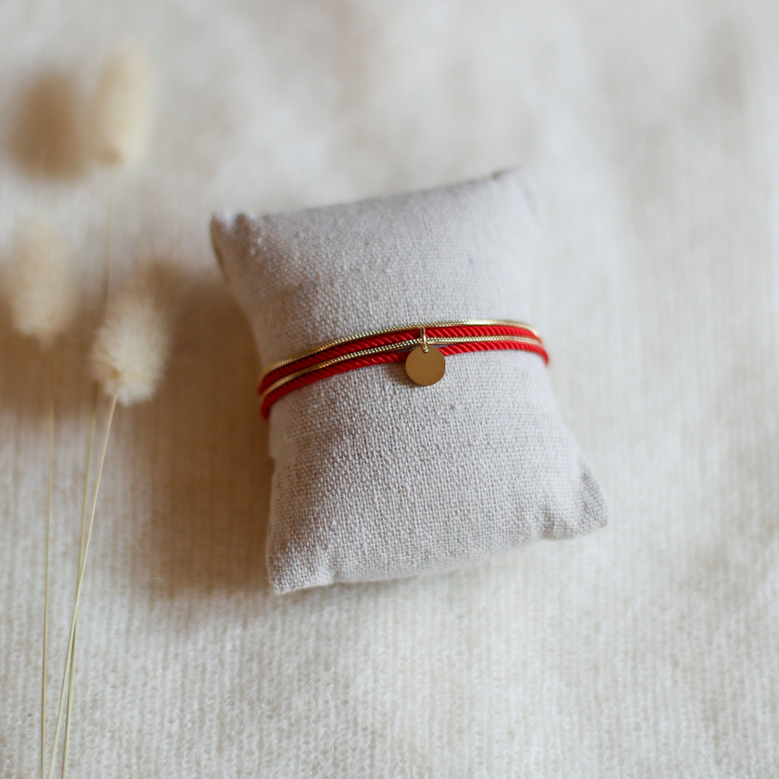 bracelet-or-valentine-rouge