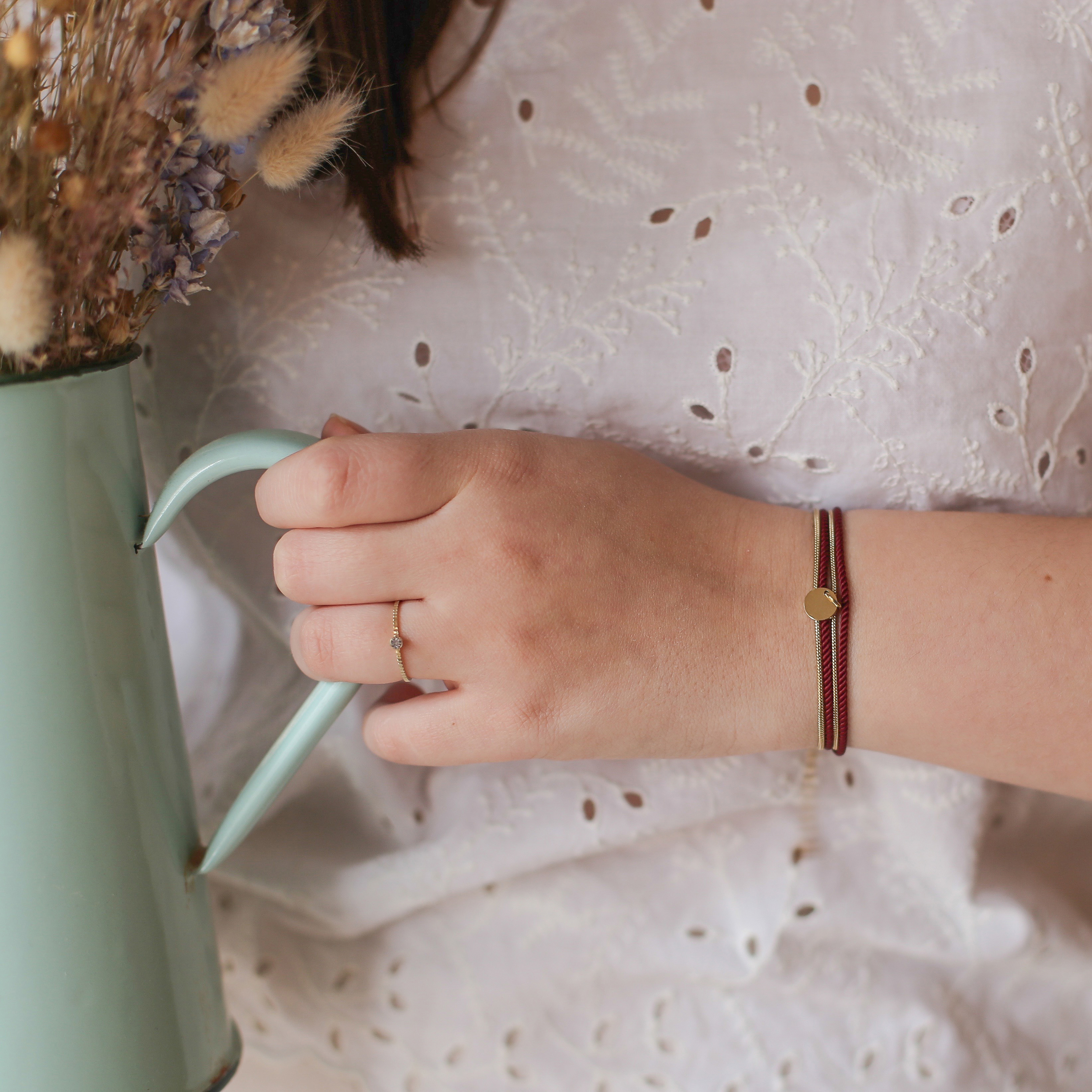 porte-bracelet-collier-acier-or-valentoine-bordeaux-2
