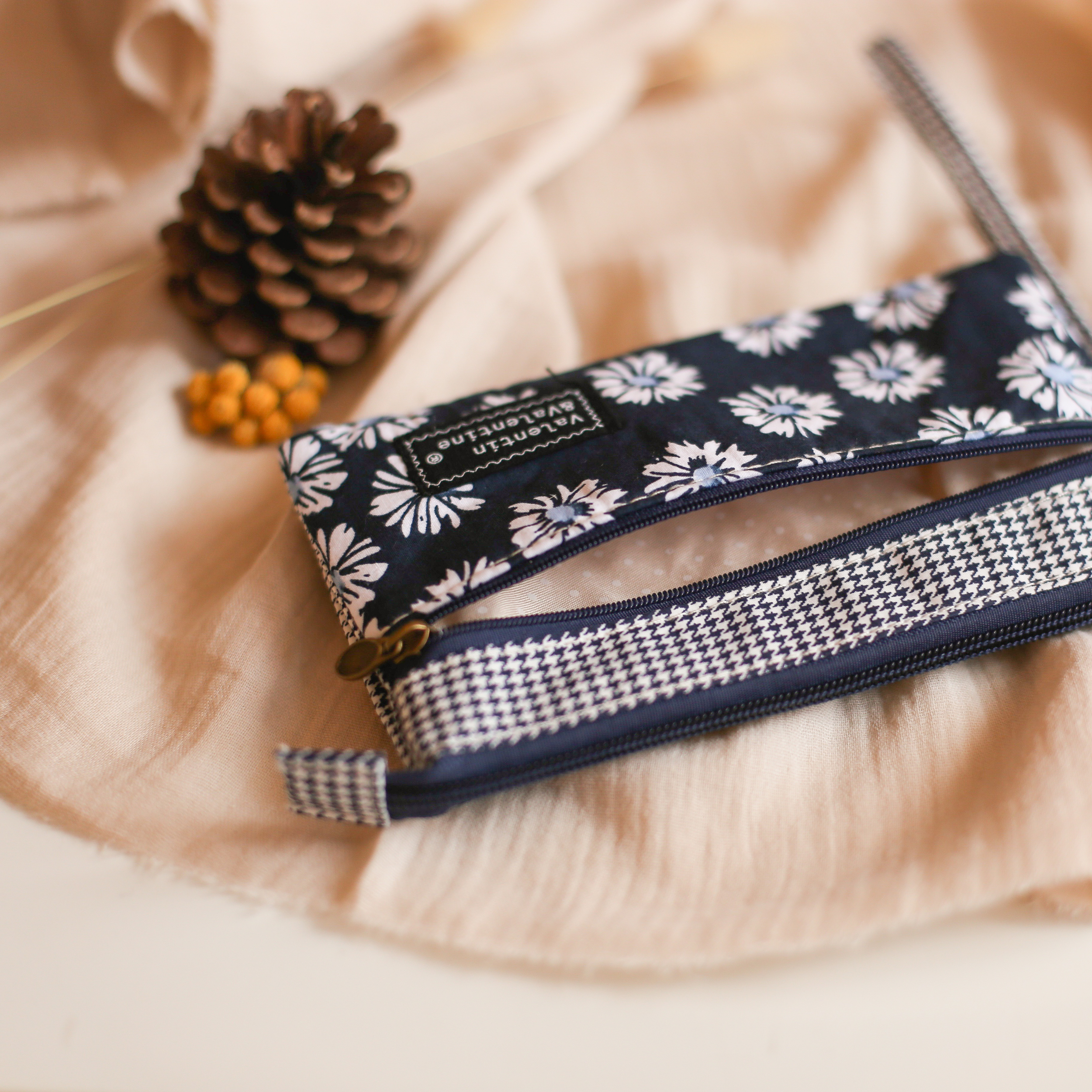 pochette-lanoue-bleumarine-avant-ouvert